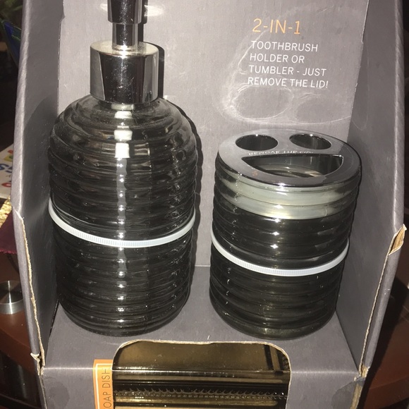 3 piece Bath decor set - Picture 8 of 8